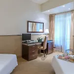 Ξενοδοχείο Mini Palace 4*