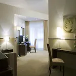 Mini Palace 4*