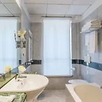 Mini Palace Hotel 4*