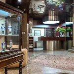Hotel Mini Palace