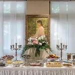 Mini Palace Ξενοδοχείο 4*