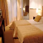 Mini Palace Hotel