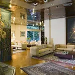 Mini Palace 4*