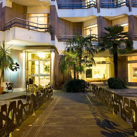 Szálloda Mini Palace 4*