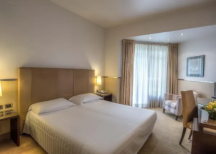 Mini Palace Szálloda 4*